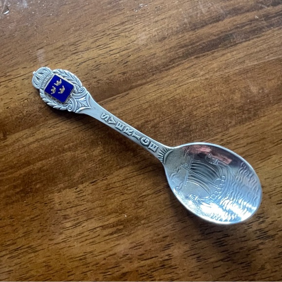 SVERIGE Sweden Souvenir Spoon - Picture 6 of 10